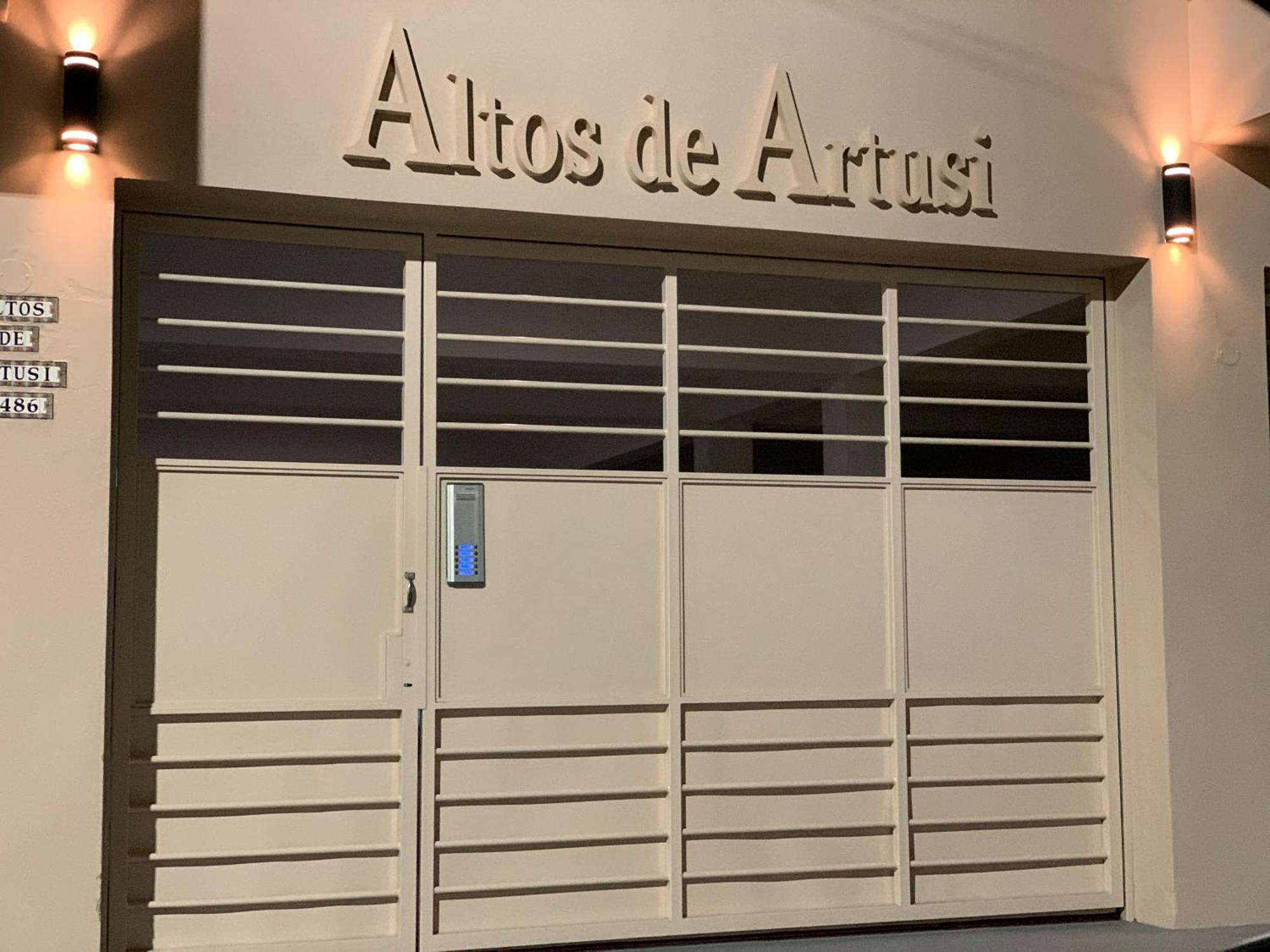 Апартаменты Altos De Artusi Консепсьон-дель-Уругвай Экстерьер фото